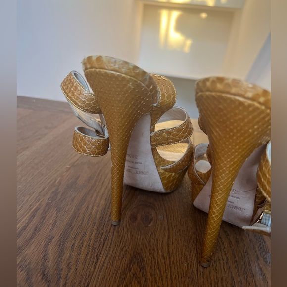 Jimmy choo mustard heels - Picture 4 of 9